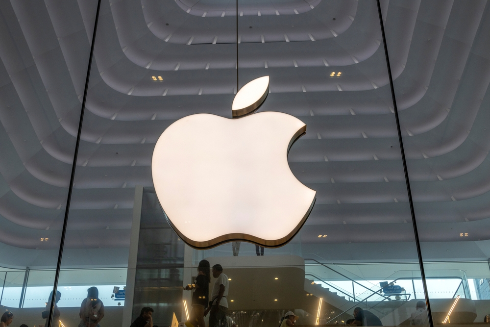 AirTag Tracking Lawsuit Claims Apple Failed to Provide Adequate Stalking Safeguards for iPhone, Android Users