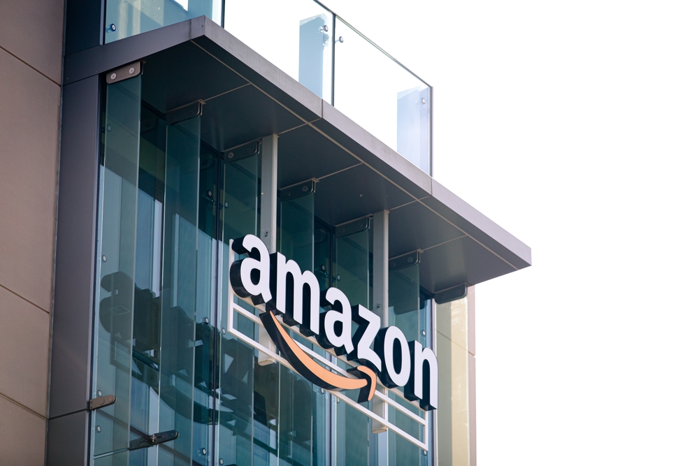 Amazon Ladder Collapse Lawsuit Claims Defective Device Caused Permanent Injuries