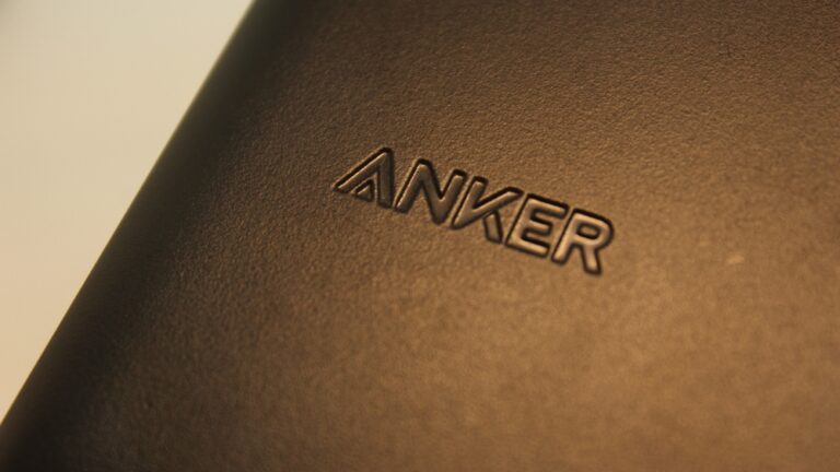 Anker Power Bank Explosion Lawsuit Alleges Thermal Runaway Caused Severe Burns
