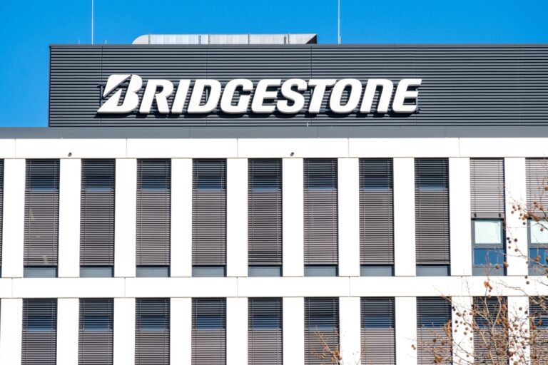 Bridgestone Tire Lawsuit Alleges Tread Separation Caused Fatal Crash