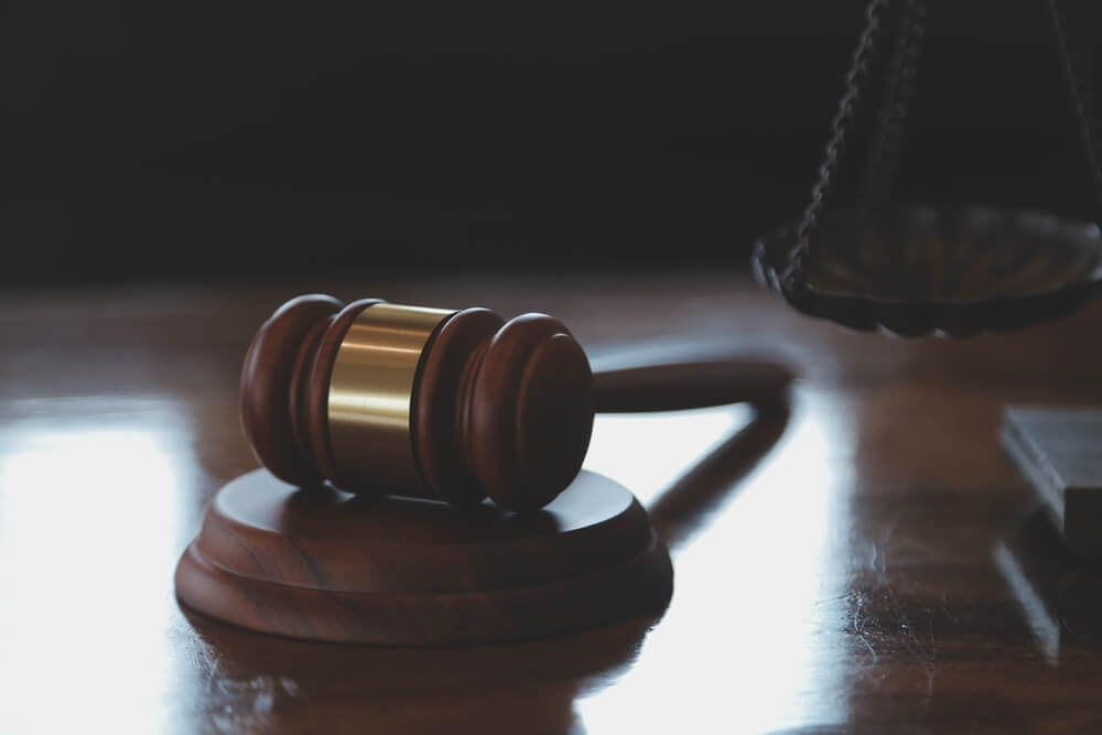 Covidien Mesh Lawsuit Set For Trial in Feb. 2026, Over Defective Hernia Implant