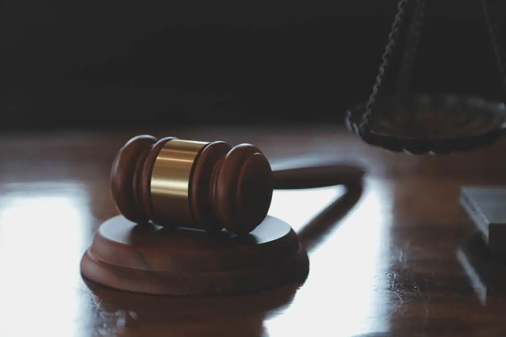 Covidien Mesh Lawsuit Set For Trial in Feb. 2026, Over Defective Hernia Implant