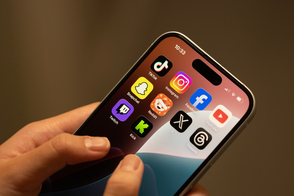 Excessive Social Media Use Leads to Greater Loneliness Among College Students Study