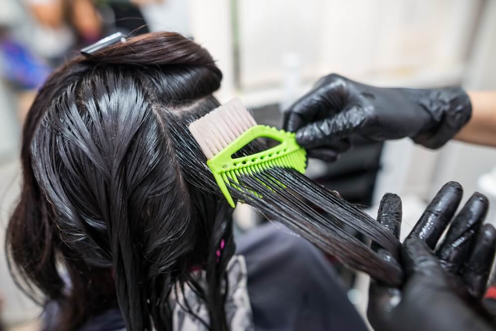 Hair Color Lawsuit Alleges Bladder Cancer Caused By Salon Dye