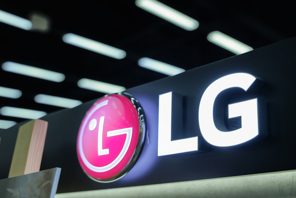 LG Electric Range Lawsuit Alleges Defective Controls Caused House Fire
