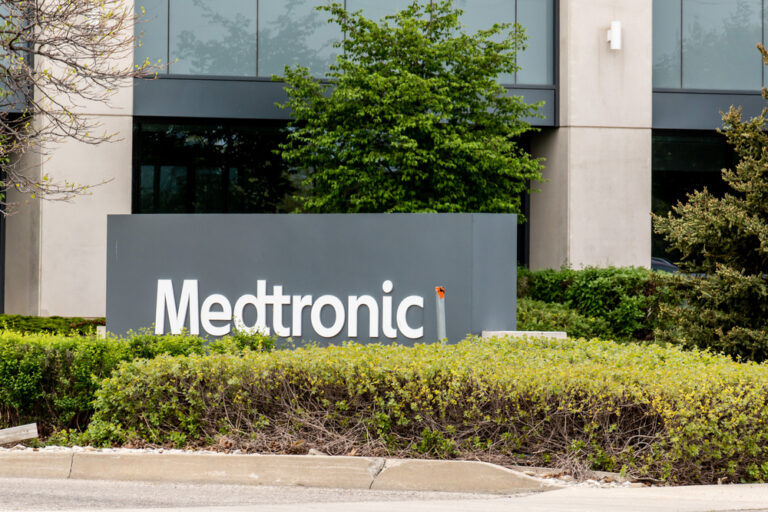 Medtronic SCS Lawsuit Alleges Intellis LT Neurostimulator Caused Worsening Pain