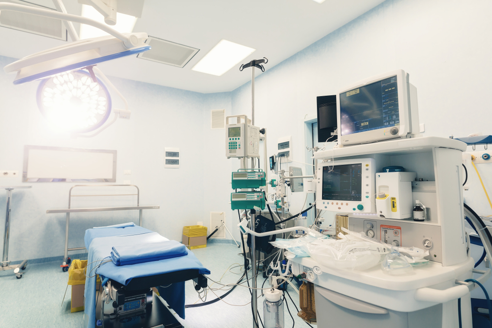 Pacemaker-Associated Infections Lead to Recurrent Pulmonary Emboli in 39-Year-Old Man Study