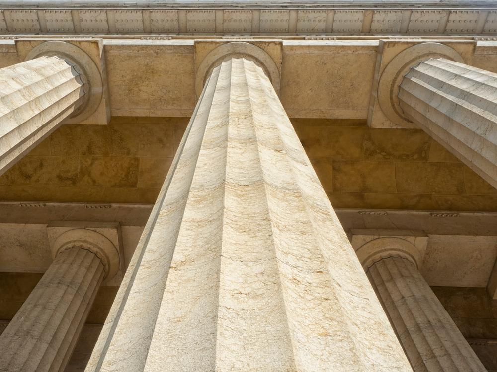 Parietex ProGrip Hernia Mesh Lawsuit Claims Product Defects Caused Severe Pain After Implantation