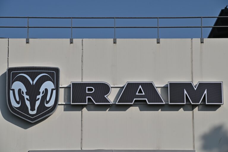 Ram 1500 Class Action Lawsuit Alleges Hurricane Engine Defect Causes Sudden Power Loss