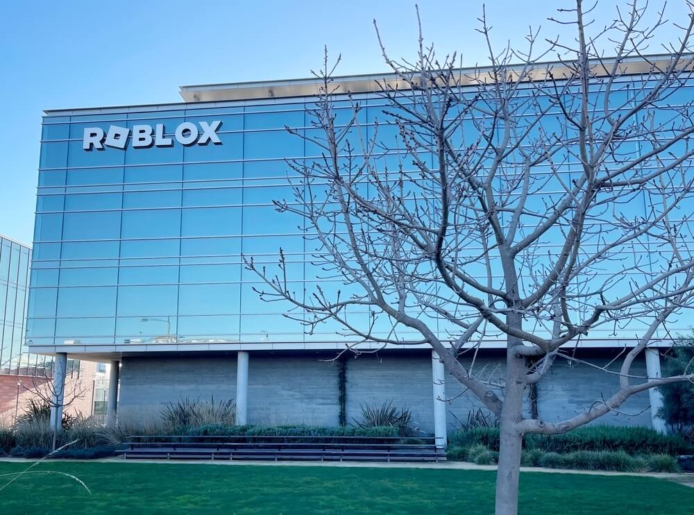 Roblox Lawsuit Alleges Video Game Platform Secretly Tracks Kids' Online Data