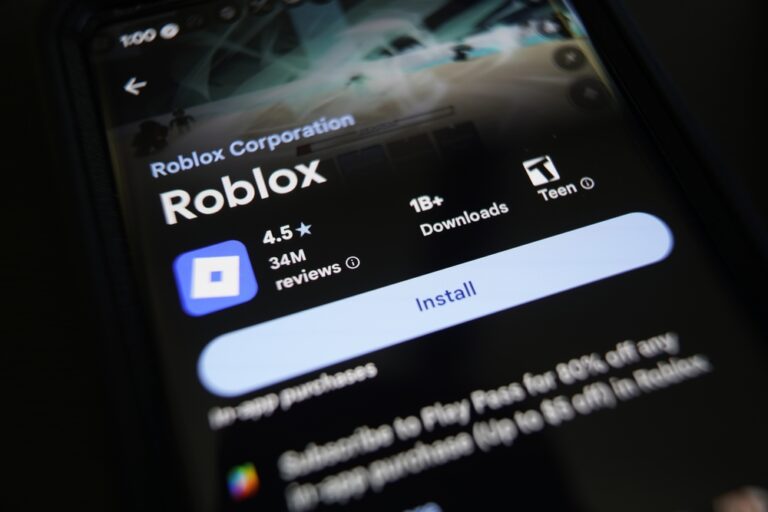 Sexual Predator Groomed Teen Boy on Roblox Using Robux, Lawsuit Alleges