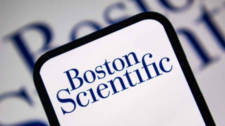 Spinal Cord Stimulator Lawsuit Alleges Boston Scientific Device Failure Required Removal Surgery