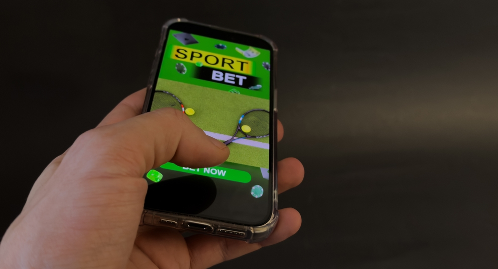 Sports Betting Addiction Concerns Rise as More Americans Oppose Online Gambling
