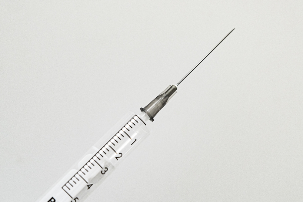 Syfovre, Izervay Side Effects May Thicken Retinal Nerves, Study Warns
