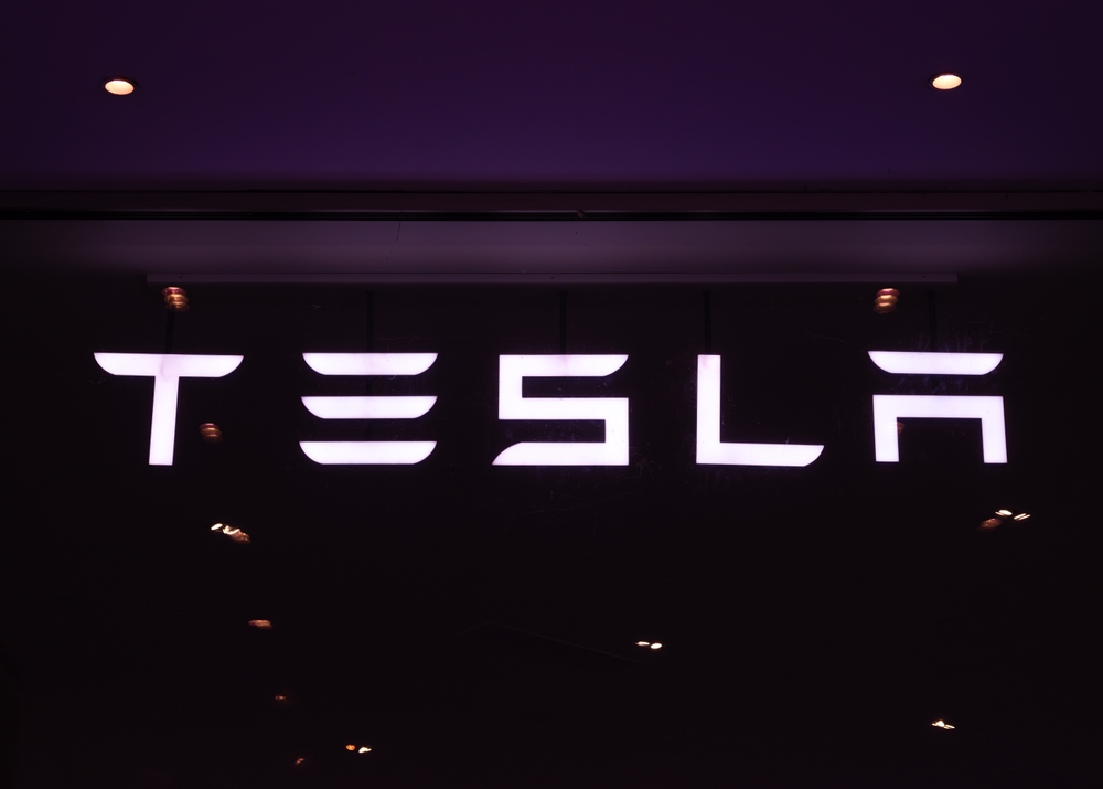 Tesla Self-Driving Safety Violations To Be Investigated by NHTSA