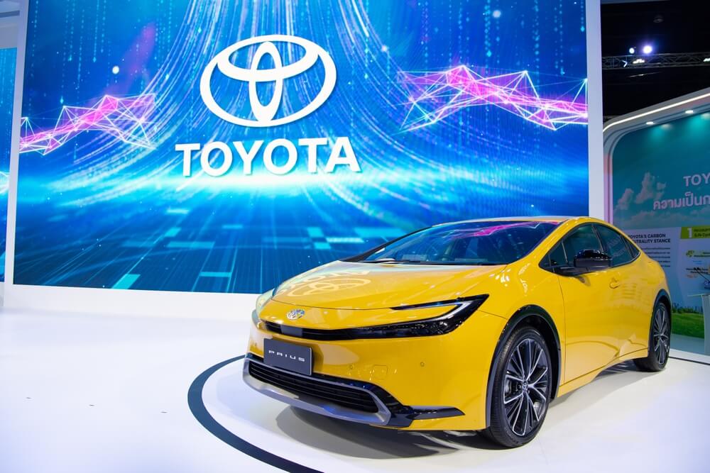 Toyota-Prius-Recall-Over-Doors-Opening