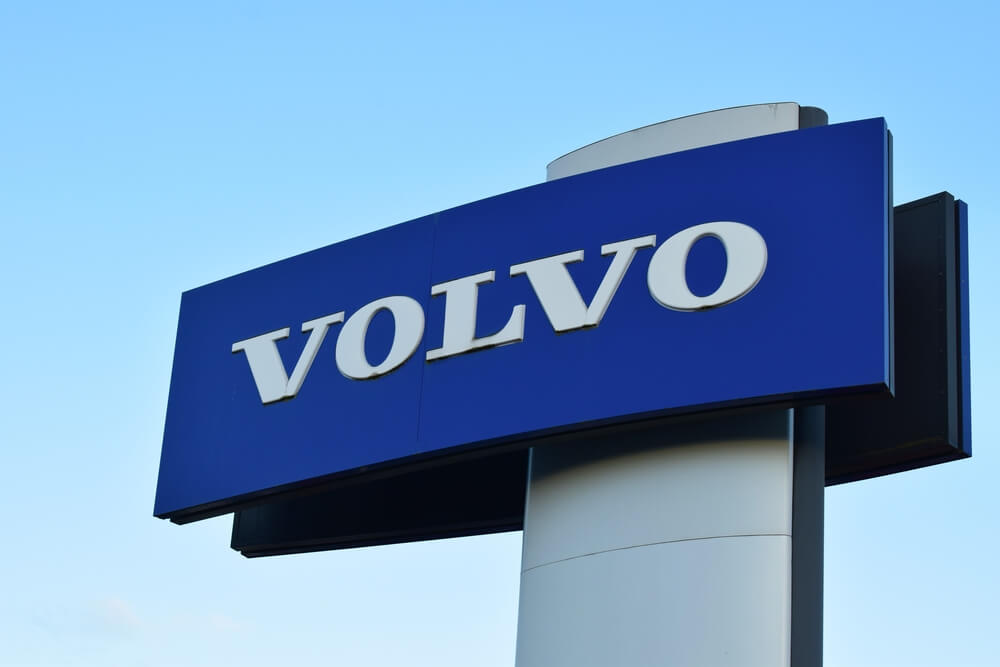 Volvo Rearview Camera Issues Lead to Recall of More Than 400,000 Vehicles
