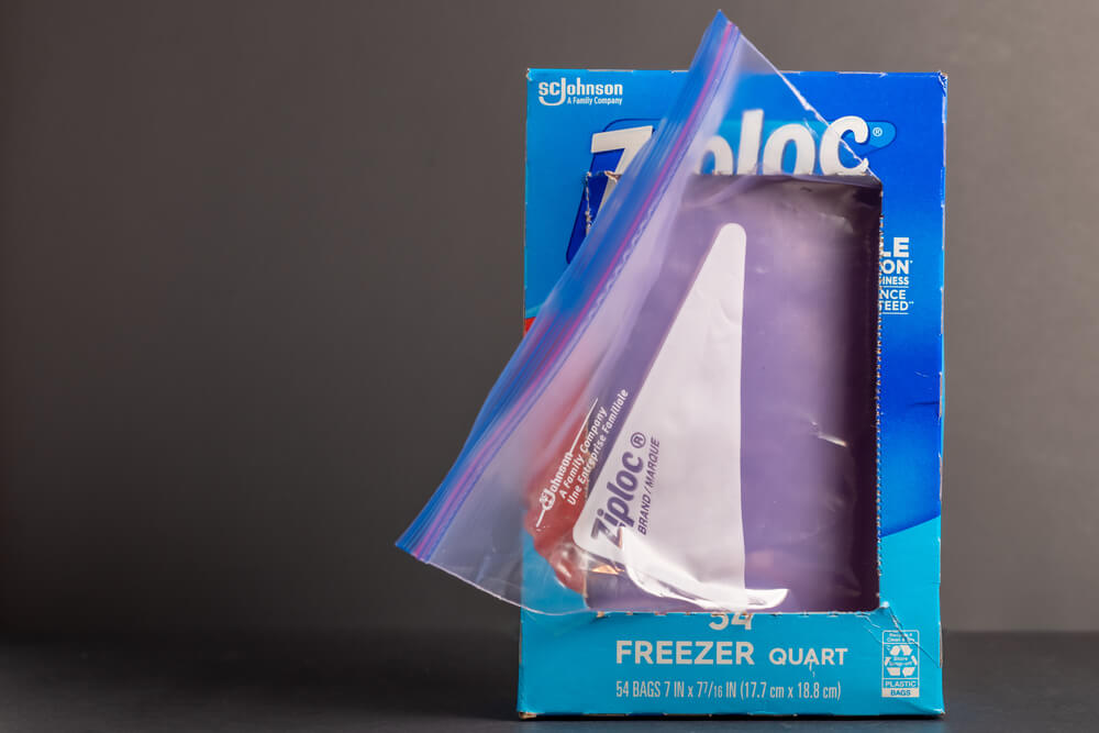 Ziploc Bag Class Action Lawsuit Claims Microwavable Bags Release Dangerous Levels of Microplastics