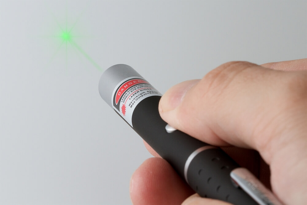 Laser Pointer Retinal Injury May Cause Irreversible Vision Loss Study