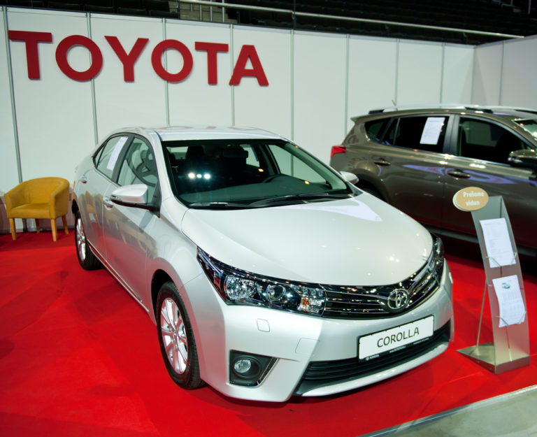 Toyota Corolla Problems Investigated For Unintended Low Speed Surging AboutLawsuits